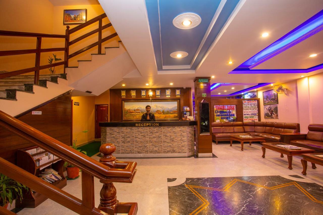 פוקהרה Hotel Crystal Palace מראה חיצוני תמונה